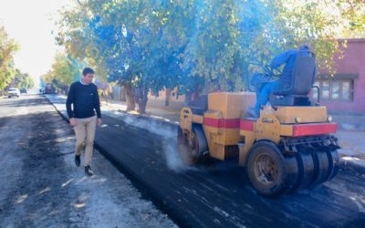 Emir Andraos: El asfalto de la calle Alem era una obra muy esperada por los vecinos