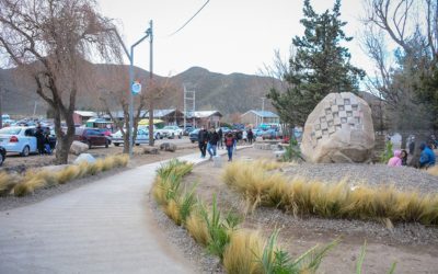 Explosión de turismo en el paraje Manzano Histórico, cuidados esenciales en circuitos de montaña